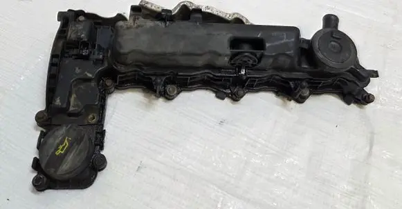 Ford Kuga II Rocker cam cover 9806147980