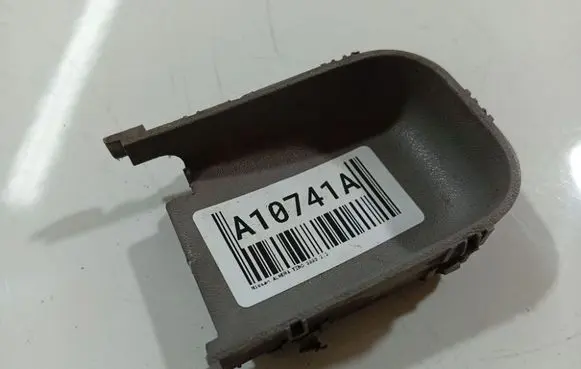 Nissan Almera Tino Other interior part 