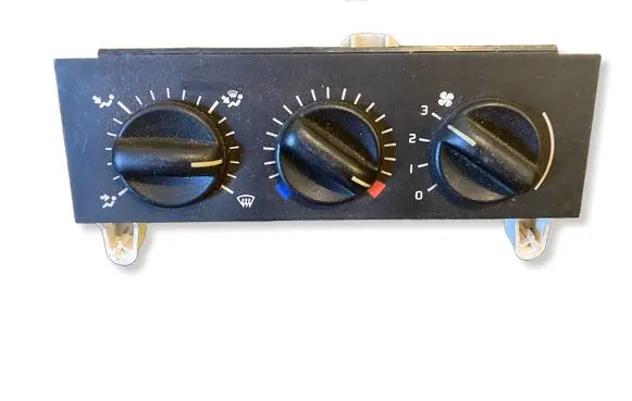 Renault Master II Climate control unit 133761F 101052