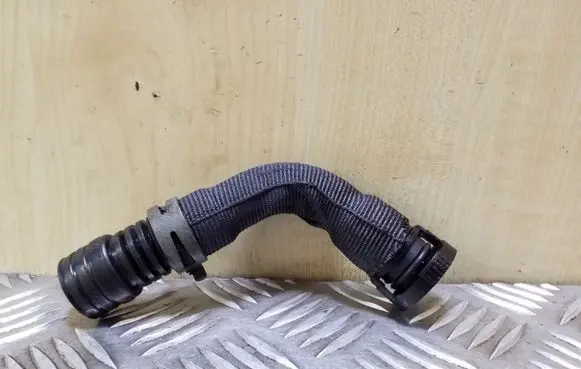 Breather/breather pipe/hose