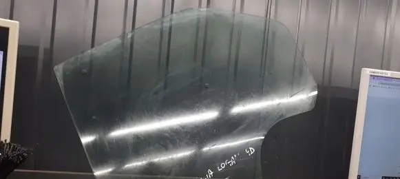 Dacia Logan II Rear side window
