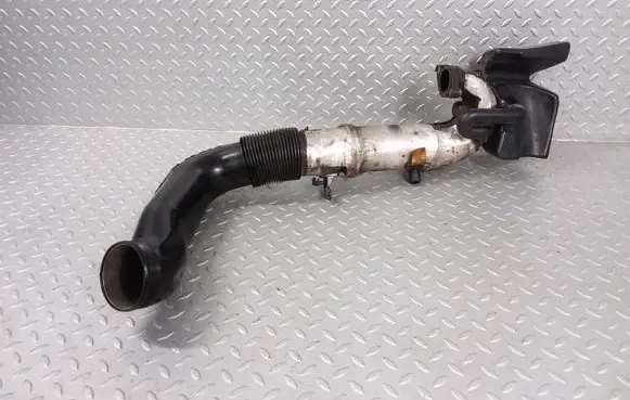 Volvo V50 Intercooler hose/pipe 3M519A673HG