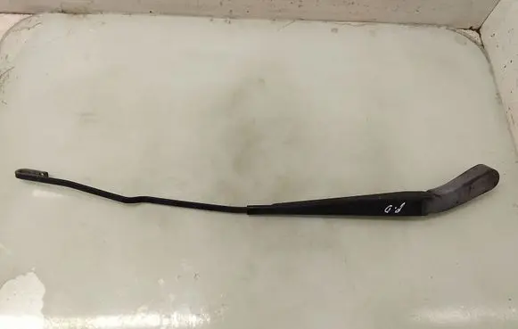 Volvo S60 Front wiper blade arm 