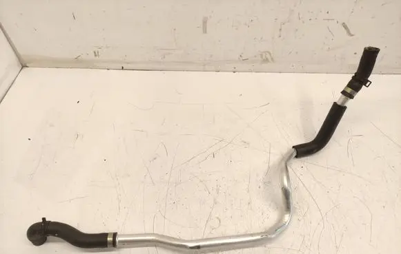 Mercedes-Benz C W205 Heater radiator pipe/hose A2058300902