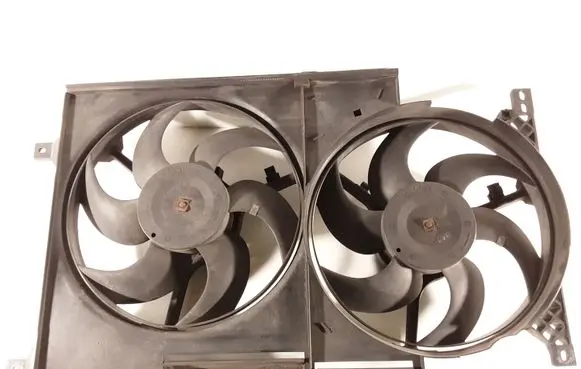 Land Rover Freelander Fan set 8240227 8290894 8290895
