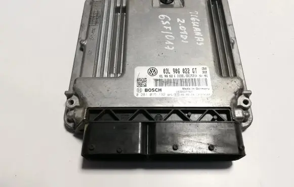 Volkswagen Tiguan Engine control unit/module 03L906022GT