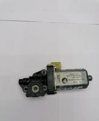 BMW 7 E65 E66 Seat adjustment motor 0390201997