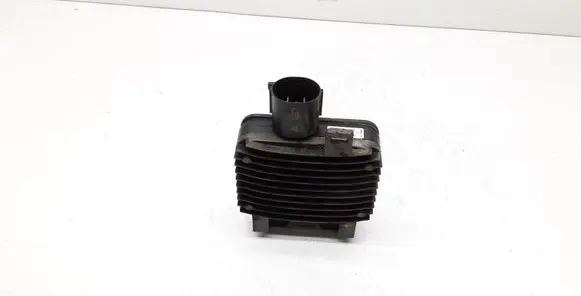 Volvo XC70 Coolant fan relay 940009400