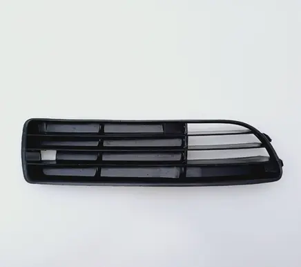 Audi A4 S4 B6 8E 8H Front bumper lower grill 8D0807346G