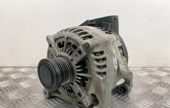 BMW 3 F30 F35 F31 Generator/alternator 7605060