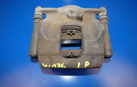 Mercedes-Benz A W176 Front brake caliper 295X23 53817