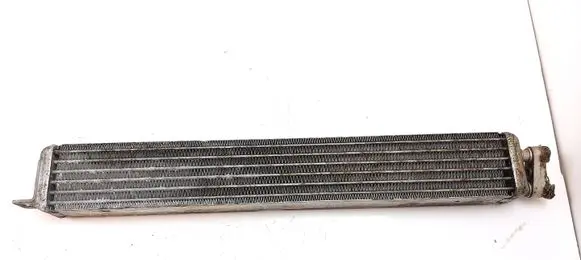 Engine oil radiator