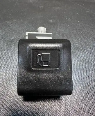 Toyota Hilux VIII Fuel tank opening switch 773060K010