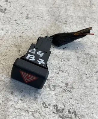 Audi A4 S4 B7 8E 8H Hazard light switch 8e0941503