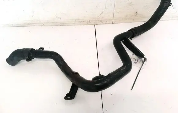 Mazda 626 Engine coolant pipe/hose