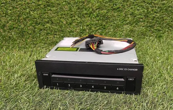 Bentley Continental CD/DVD changer 3W0035110 BYZ3Z8D1005474 BYZ3Z8D1C0544