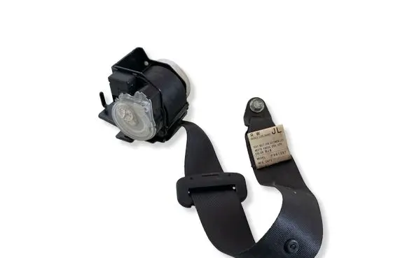 Subaru Forester SH Rear seatbelt 0437047 0940263