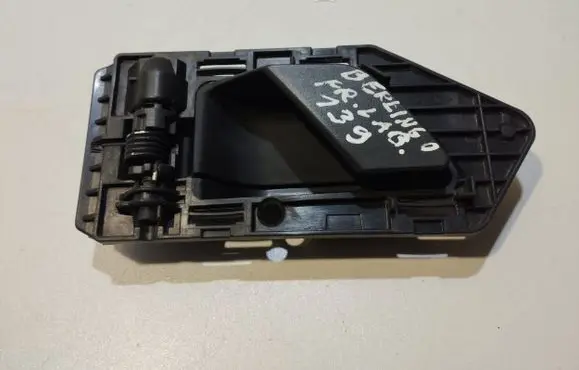 Citroen Berlingo Front door interior handle 962142877