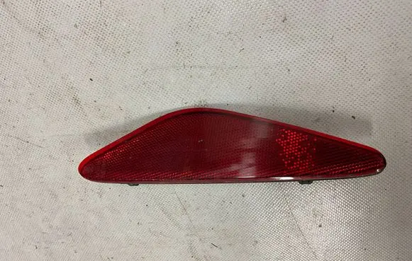 BMW 8 G15 Rear tail light reflector 8089519
