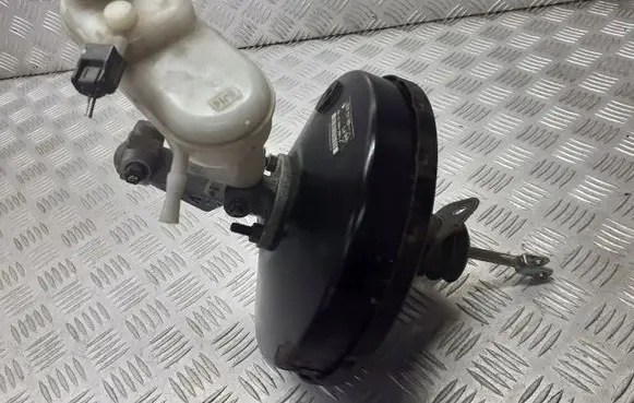 Renault Twingo II Brake booster 8200910008