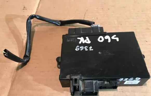 Volvo S60 Seat control module 8622857 01W27T 030299
