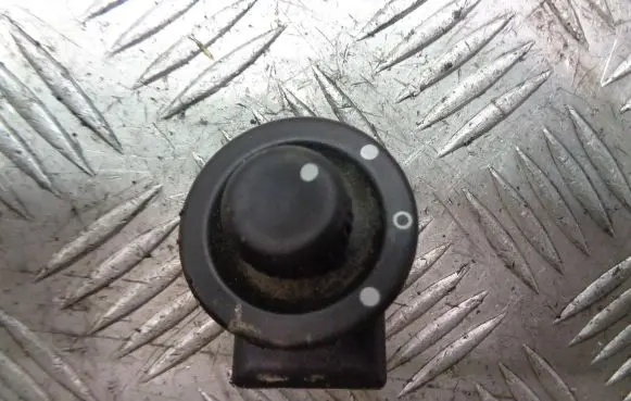 Renault Scenic II - Grand scenic II Wing mirror switch
