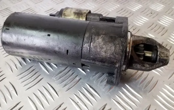 Mercedes-Benz R W251 Starter motor A0061514101 0001115049