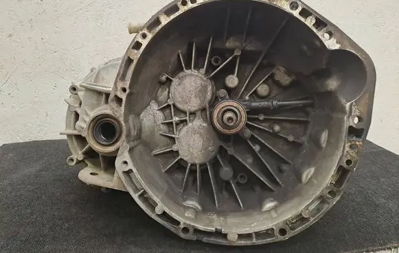 Renault Master III Manual 6 speed gearbox PF6054 320107483R 8200786850