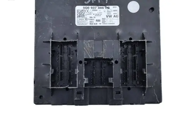 Volkswagen Golf VIII Central body control module 5Q0937086CB D080134 F005V02331