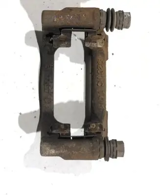 Peugeot 3008 I Brake caliper pad carrier rear 9217C