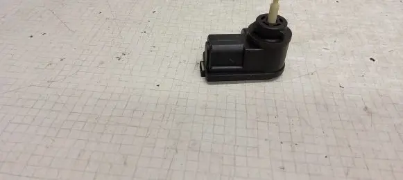Seat Leon (1M) Headlight level adjustment motor 1J0941295B