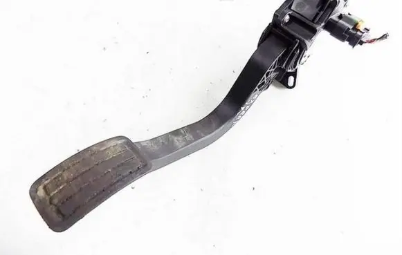 Peugeot Expert Accelerator throttle pedal 9806607380