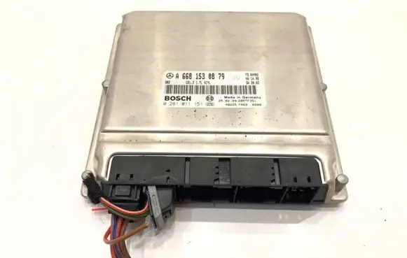 Mercedes-Benz A W168 Engine control unit/module ECU A6681530879