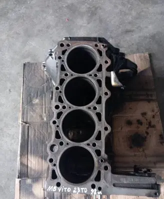 Ford Ranger Engine block R6010112901 6010700068