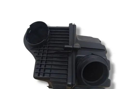 Air filter box