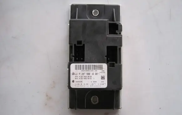 Mercedes-Benz E A207 Other control units/modules A2079001600