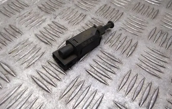 Clutch pedal sensor