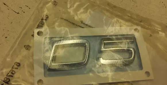 Volvo V90 Cross Country Manufacturers badge/model letters 31333646