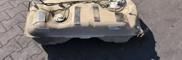 Suzuki Grand Vitara II Fuel tank 