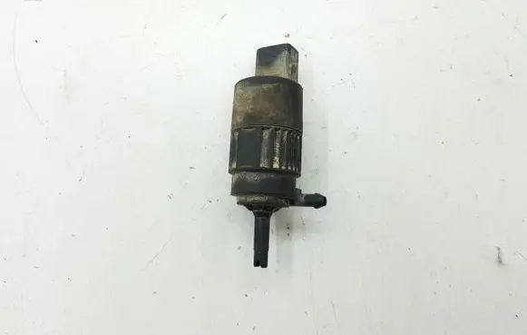 Nissan Qashqai Windscreen/windshield washer pump