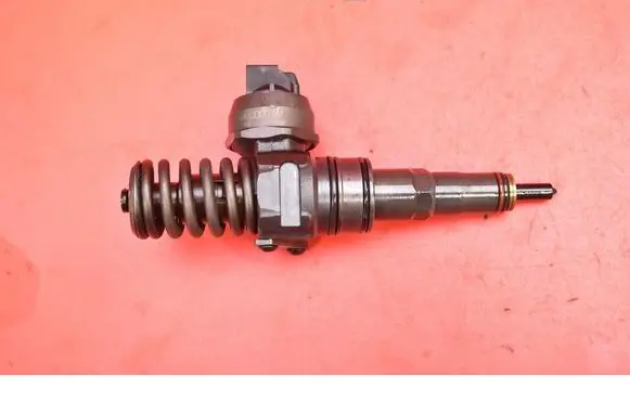 Fuel injector