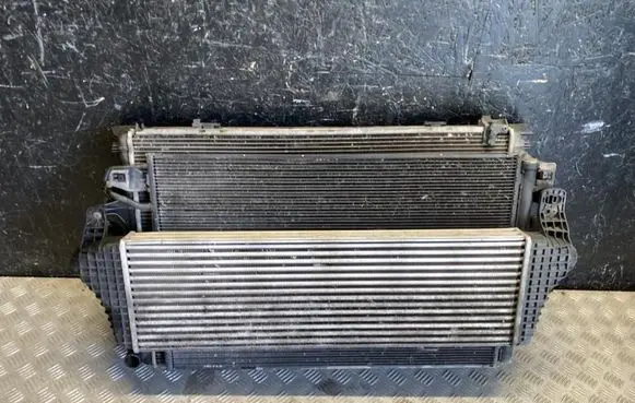 Coolant radiator