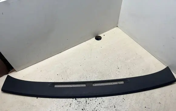 Opel Zafira A Wiper trim 90590757
