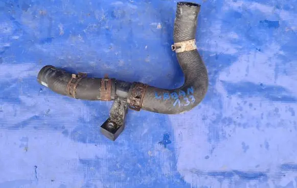 Toyota Urban Cruiser (XP110) Engine coolant pipe/hose