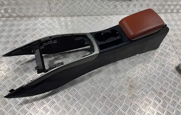 Audi A4 S4 B8 8K Center console