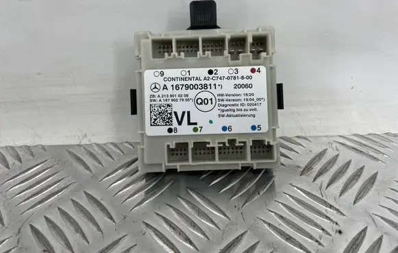 Mercedes-Benz C W205 Door control unit/module A1679003811 A1679027905 A2139010208