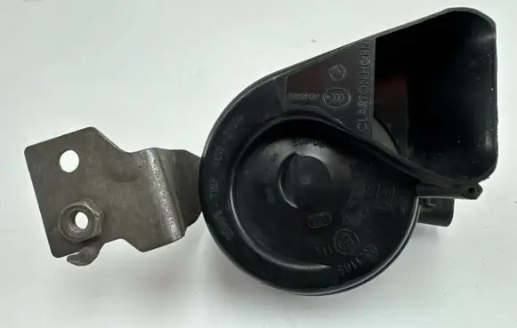 Mercedes-Benz C W205 Horn signal A2055421420