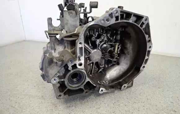 Suzuki Splash Manual 5 speed gearbox