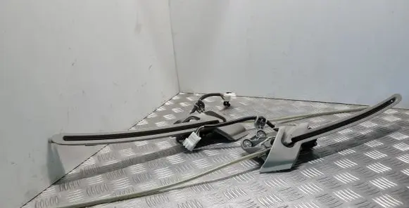 Mercedes-Benz E W212 Parcel shelf load cover mount bracket Z2128203042 A2128202942