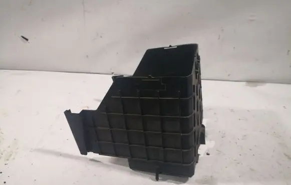 Skoda Octavia Mk2 (1Z) Battery tray heat shield 1K0915335C